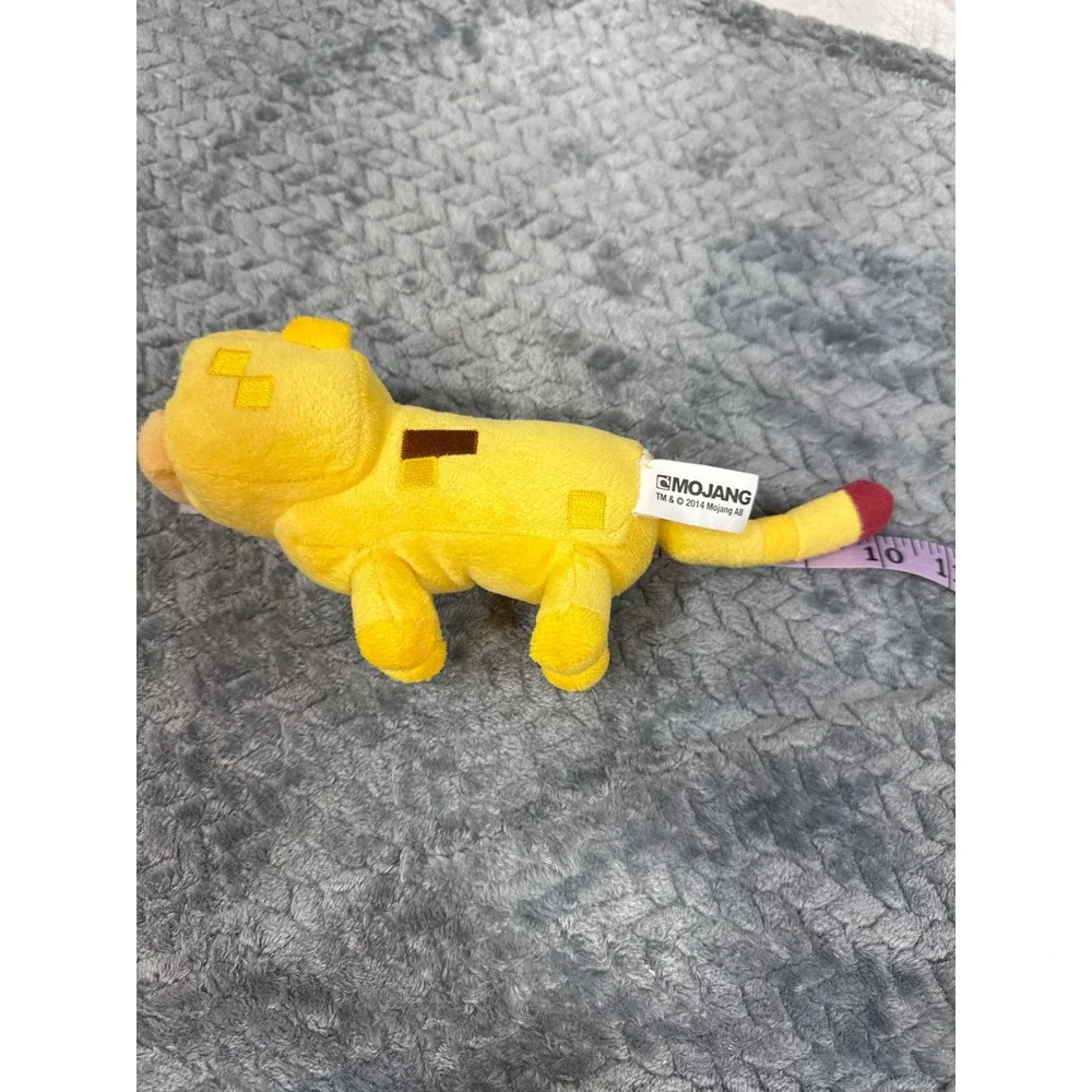 Minecraft Ocelot Plush Jazwares 2014 Yellow Pixelated Stuffed Animal Toy 10 inch